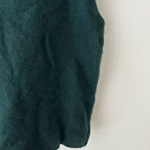 Iris Singer green cashmere turtleneck sweater - Picture 11 of 12